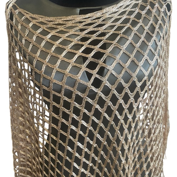 Open Weave Bathing Suit Coverup / Shawl / Poncho Style. Metallic Gold. New! - Picture 3 of 3